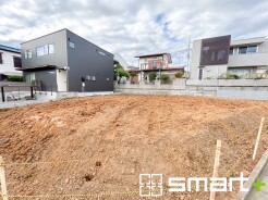 ~2区画の新規物件~
・松戸市河原塚に2区画の新規売地が販売開始です。
・建築条件はございませんので、お好きなメーカーで建築いただけます。ぜひ一度お問い合わせくださいませ。