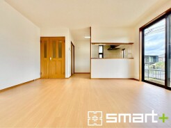 ~家具の配置がしやすい間取~
・LDKはリビングとダイニングの境目が分かりやすくなっており、家具の配置がしやすい造り。
・どんなインテリアにするか考えるだけでも楽しくなりますね。