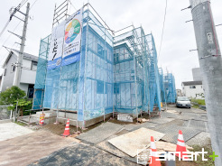 ~完成物件もご案内可能~
・ご案内時には実際の立地に加え、同メーカー・同仕様の完成物件もご案内可能です。
・ぜひ現地と建物をご覧いただき、具体的にイメージしてみてくださいませ。
(A号棟)