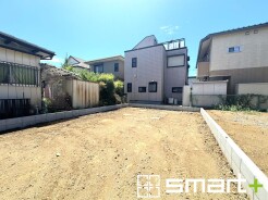 ~完成物件もご案内可能~
・ご案内時には実際の立地に加え、同メーカー・同仕様の完成物件もご案内可能です。
・ぜひ現地と建物をご覧いただき、具体的にイメージしてみてくださいませ。
