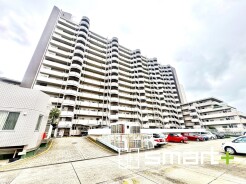 ~お問合せはお気軽に~
・お仕事帰りの遅い時間や短時間のご案内、不動産会社に休みの多い水曜日などでもご対応可能です。
・ぜひお気軽にお問合せくださいませ。お待ちしております!