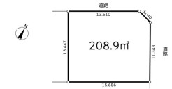 ~余裕のある広々した敷地~
・土地面積は208平米。余裕の敷地で余裕のある新生活をお過ごしいただけます。
・ぜひ現地で一度その広さをご体感くださいませ。