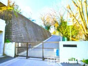 高根東小学校