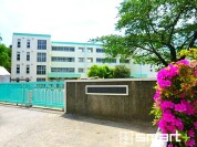 長崎小学校